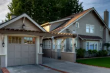 House with a garage